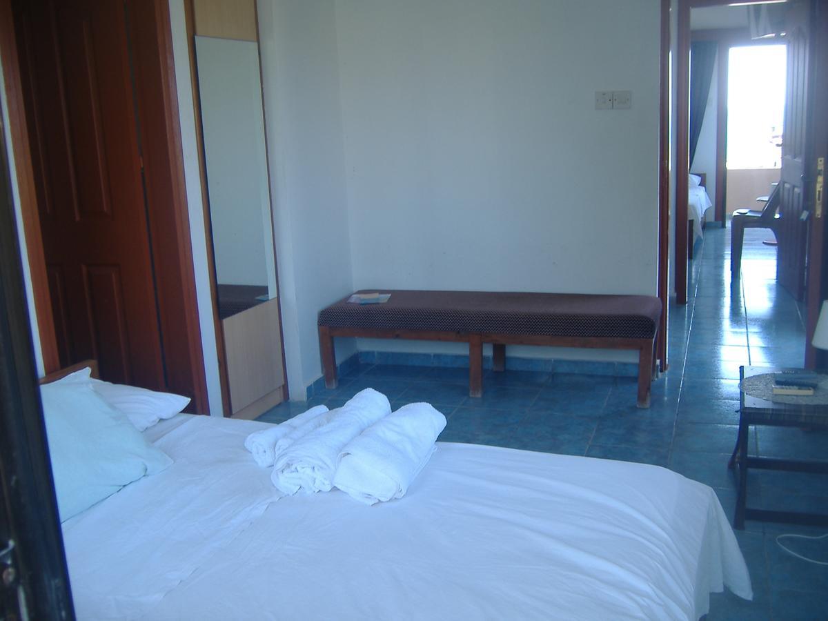 Theresa Hotel At Karpaz Peninsula Agia Trias Exterior foto