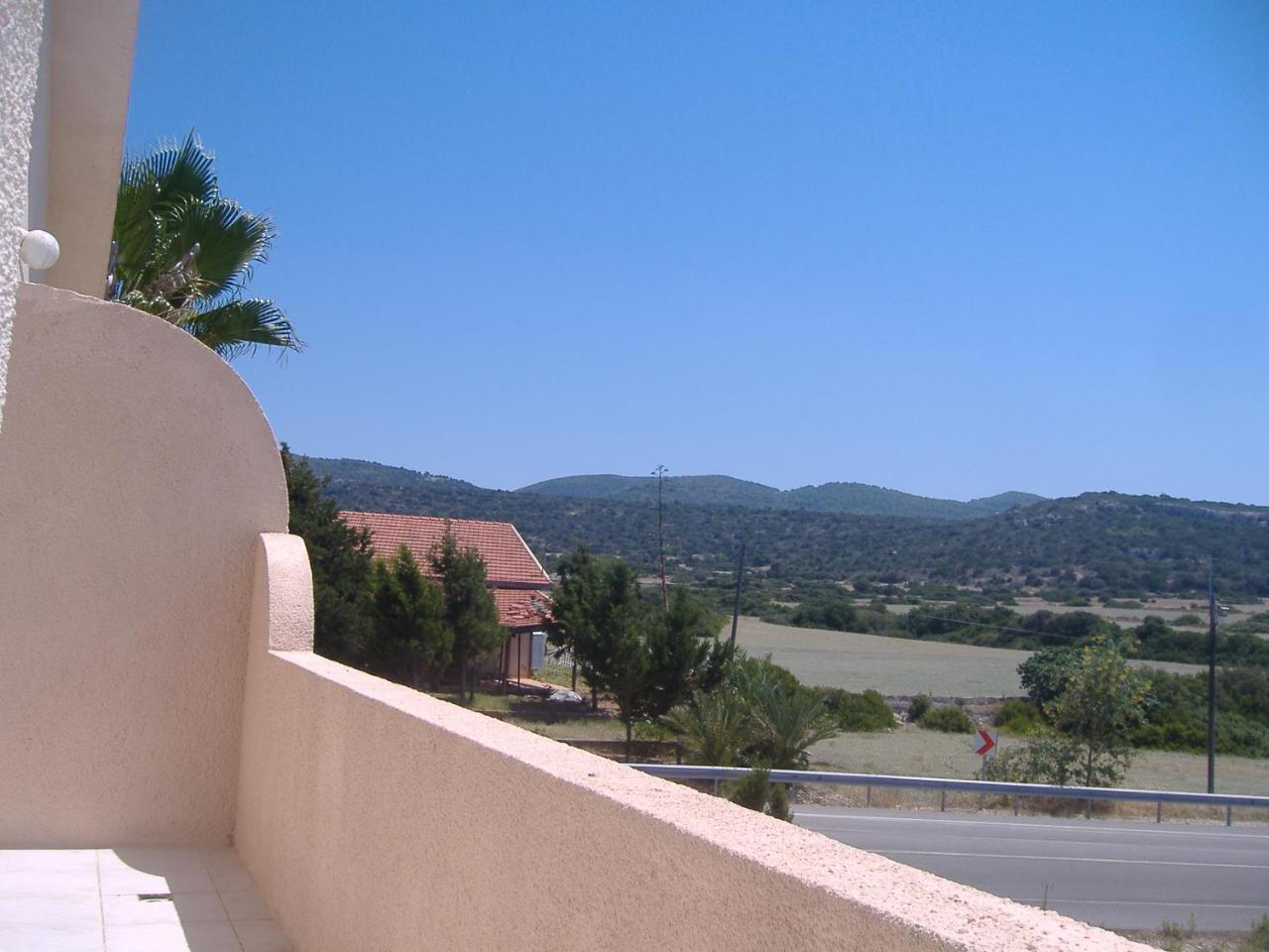 Theresa Hotel At Karpaz Peninsula Agia Trias Exterior foto